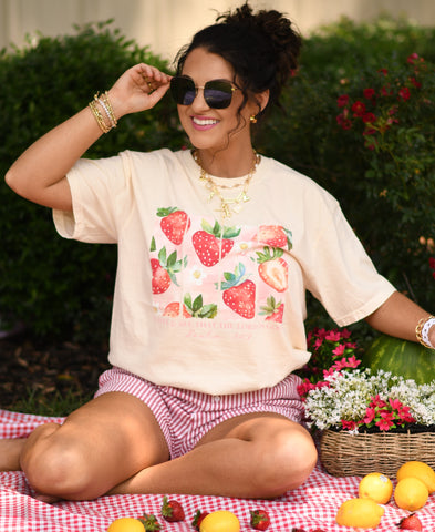 Taste And See The Lord Is Good Strawberry Tee