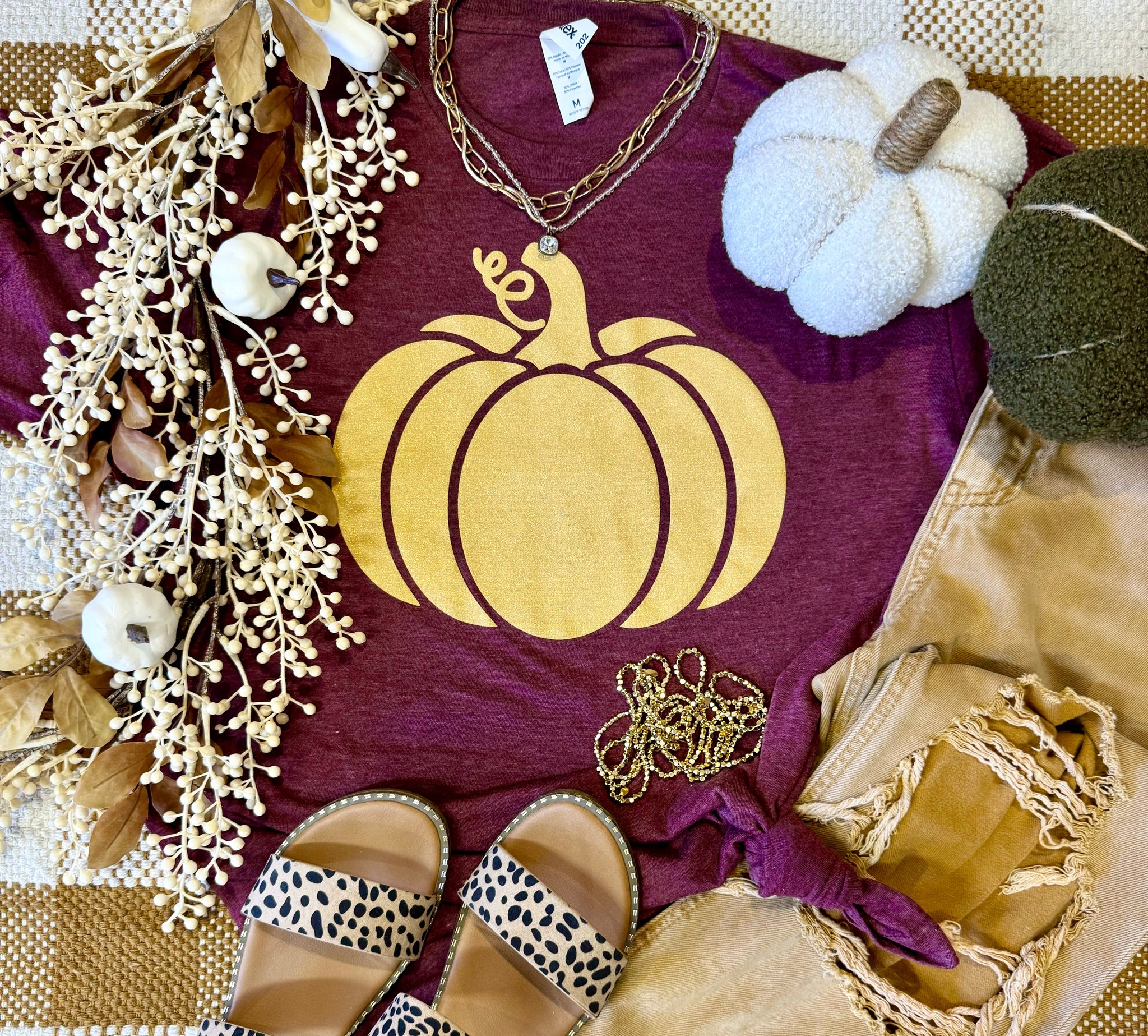 Golden Pumpkin tee