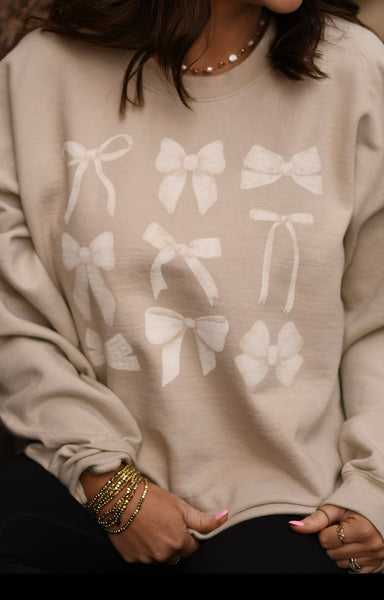 Creamy Bows Sweatshirt