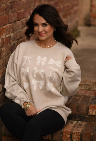 Creamy Bows Sweatshirt