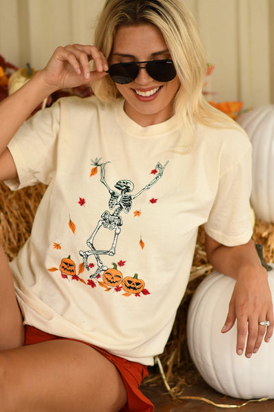 Embrace Fall skeleton & jack-o-lantern tee